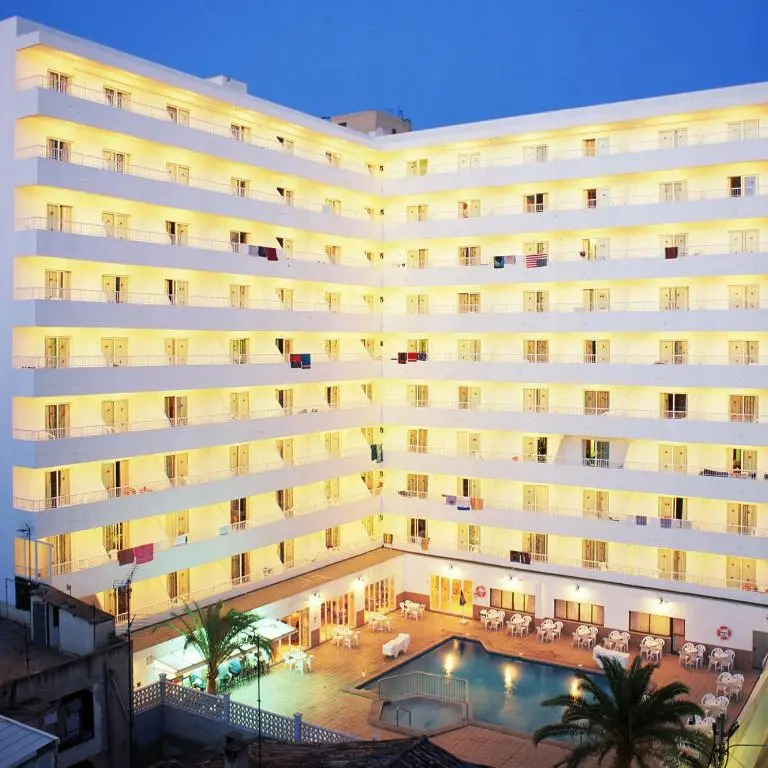 HSM Reina del Mar exterior.webp