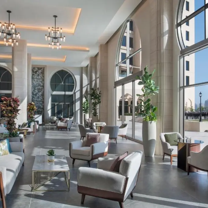St Regis hol 2.webp